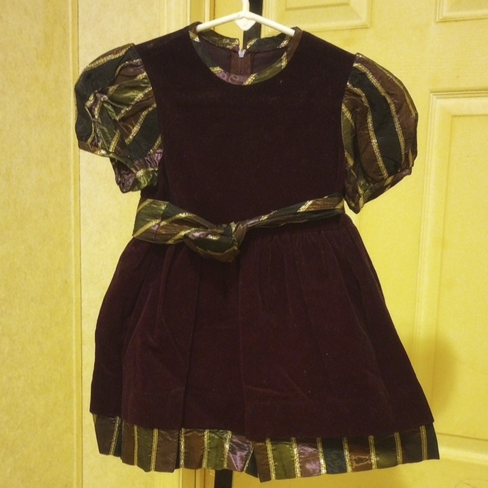 Coldwater Creek Purple and Gold Kids Casual Dress